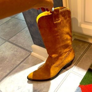 Gianni Bini suede cowboy boots